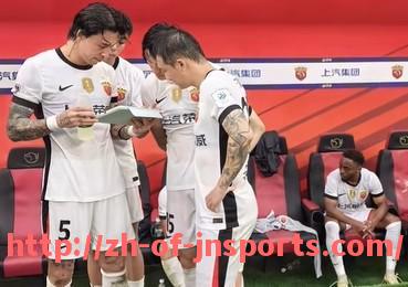 JN江南体育-英超联赛历届“最佳年轻球员”奖项回顾